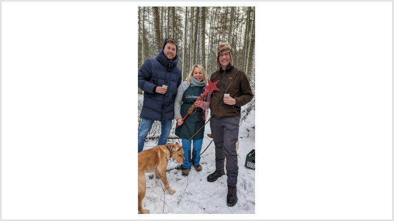 Glühwein im Lärchenwald Gemeindeverband Oberthal